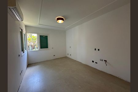Casa à venda com 1000m², 5 quartos e 7 vagasSuíte 1