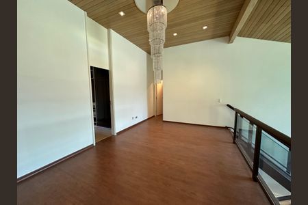 Casa à venda com 1000m², 5 quartos e 7 vagasSala 1