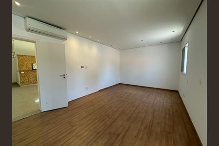 Casa à venda com 1000m², 5 quartos e 7 vagasSuíte 4