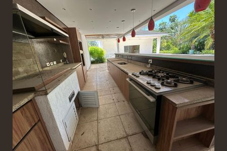 Casa à venda com 1000m², 5 quartos e 7 vagasChurrasqueira