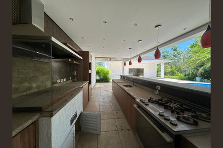 Casa à venda com 1000m², 5 quartos e 7 vagasChurrasqueira