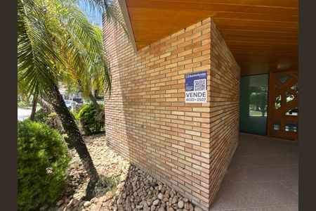 Casa à venda com 1000m², 5 quartos e 7 vagasPlaca