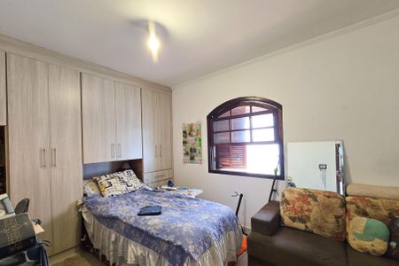 Casa à venda com 170m², 3 quartos e 2 vagasQuarto 1