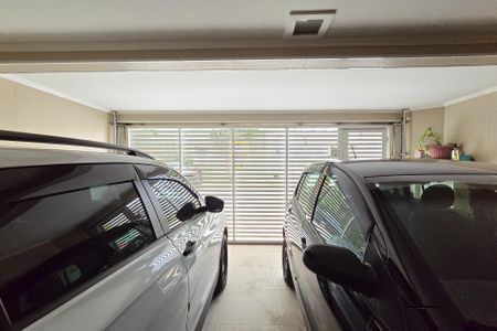 Casa à venda com 170m², 3 quartos e 2 vagasVista - Sala