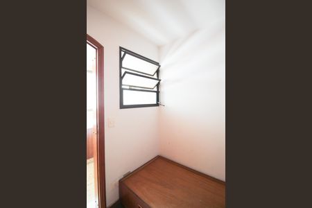 Apartamento para alugar com 180m², 3 quartos e 2 vagas Apartamento para alugar com 180m², 3 quartos e 2 vagasQuarto de Serviço