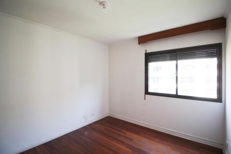 Apartamento para alugar com 180m², 3 quartos e 2 vagas Apartamento para alugar com 180m², 3 quartos e 2 vagasQuarto 2