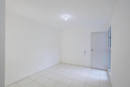 Sala de apartamento para alugar com 2 quartos, 42m² em Caiapos, Contagem
