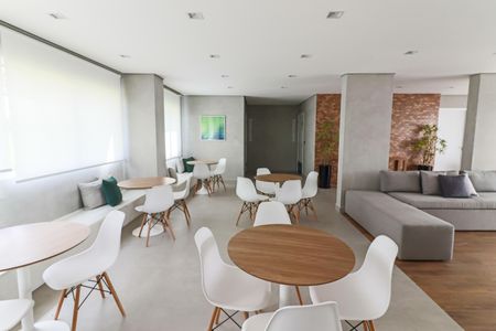 Apartamento à venda com 25m², 1 quarto e sem vagaÁrea comum - Salão de festas