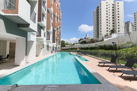 Apartamento à venda com 25m², 1 quarto e sem vagaÁrea comum - Piscina