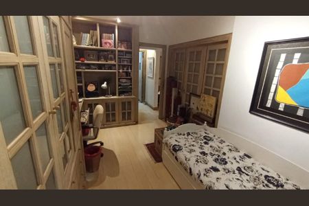 Apartamento à venda com 146m², 3 quartos e 2 vagas