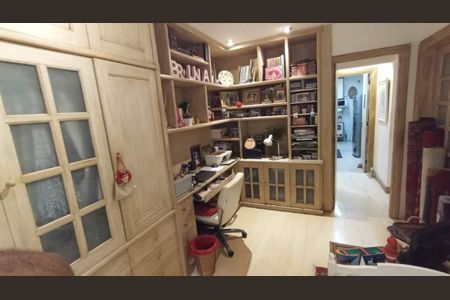 Apartamento à venda com 146m², 3 quartos e 2 vagas