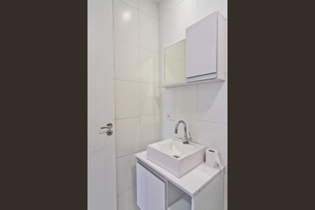 Apartamento para alugar com 43m², 2 quartos e 1 vaga Apartamento para alugar com 43m², 2 quartos e 1 vagaBanheiro
