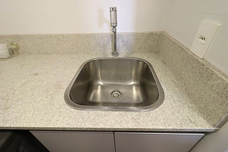 Apartamento à venda com 43m², 1 quarto e 1 vagaÁrea de Serviço