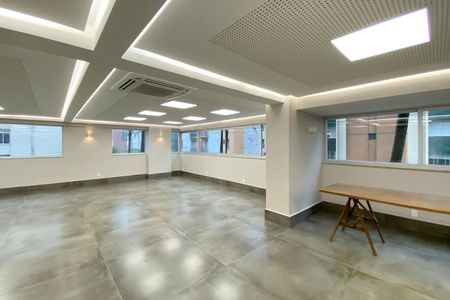 Apartamento à venda com 95m², 3 quartos e 1 vagaÁrea comum - Salão de festas