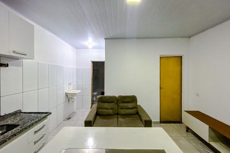 Studio para alugar com 28m², 1 quarto e sem vaga Studio para alugar com 28m², 1 quarto e sem vagaSala