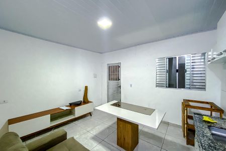Studio para alugar com 28m², 1 quarto e sem vaga Studio para alugar com 28m², 1 quarto e sem vagaSala