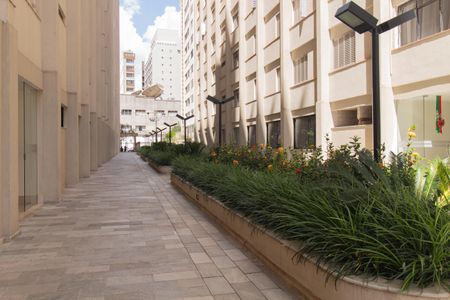 Apartamento à venda com 80m², 2 quartos e sem vaga Apartamento à venda com 80m², 2 quartos e sem vagaÁrea externa