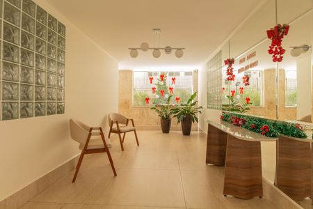 Apartamento à venda com 80m², 2 quartos e sem vaga Apartamento à venda com 80m², 2 quartos e sem vagaHall de entrada