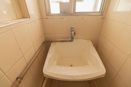 Apartamento à venda com 80m², 2 quartos e sem vaga Apartamento à venda com 80m², 2 quartos e sem vagaÁrea de Serviço