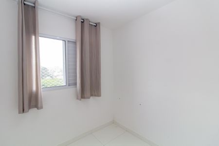 Quarto 1 de apartamento para alugar com 2 quartos, 40m² em Vila Brasil, São Paulo