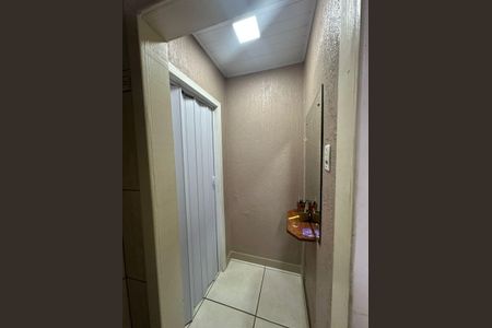 Casa à venda com 140m², 3 quartos e 3 vagas Casa à venda com 140m², 3 quartos e 3 vagasBanheiro