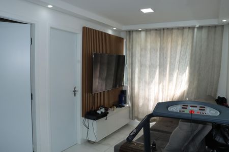 Apartamento para alugar com 2 quartos, 50m² em Parque Pirajussara, Embu das Artes