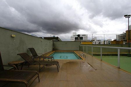 Apartamento à venda com 120m², 3 quartos e 2 vagasÁrea comum - Piscina