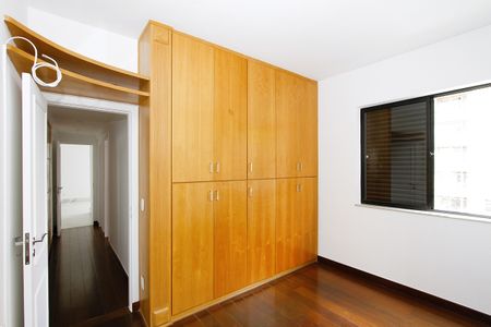 Apartamento à venda com 120m², 3 quartos e 2 vagasQuarto 3 - Suíte