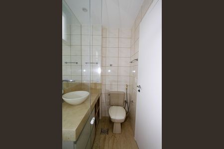Apartamento à venda com 120m², 3 quartos e 2 vagasBanheiro Social