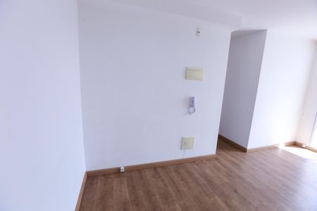 Sala de apartamento para alugar com 2 quartos, 49m² em Jardim Belaura, São Paulo
