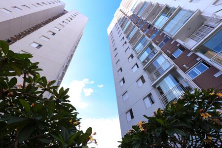 Apartamento para alugar com 49m², 2 quartos e 1 vagaFachada do bloco