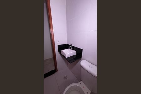Apartamento à venda com 48m², 2 quartos e 1 vaga Apartamento à venda com 48m², 2 quartos e 1 vagaBanheiro