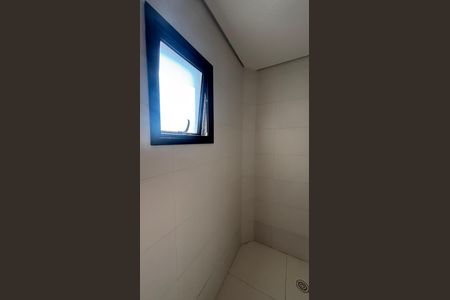 Apartamento à venda com 49m², 2 quartos e 1 vaga Apartamento à venda com 49m², 2 quartos e 1 vagaBanheiro