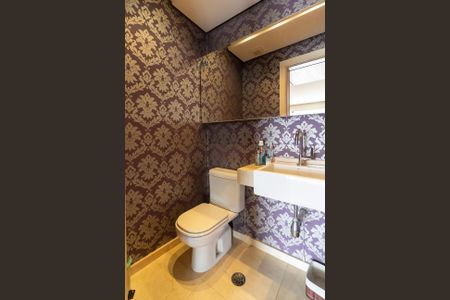 Apartamento para alugar com 216m², 3 quartos e 4 vagas Apartamento para alugar com 216m², 3 quartos e 4 vagasLavabo