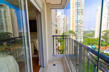 Apartamento para alugar com 216m², 3 quartos e 4 vagas Apartamento para alugar com 216m², 3 quartos e 4 vagasVaranda Suíte 2