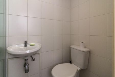 Apartamento para alugar com 216m², 3 quartos e 4 vagas Apartamento para alugar com 216m², 3 quartos e 4 vagasBanheiro de Serviço