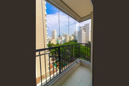 Apartamento para alugar com 216m², 3 quartos e 4 vagas Apartamento para alugar com 216m², 3 quartos e 4 vagasVaranda Suíte 2