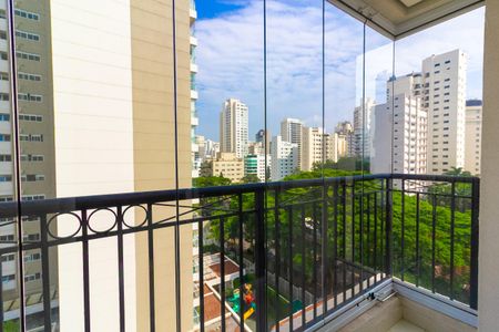 Apartamento para alugar com 216m², 3 quartos e 4 vagas Apartamento para alugar com 216m², 3 quartos e 4 vagasVaranda Suíte 2