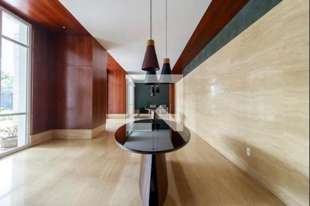 Apartamento para alugar com 216m², 3 quartos e 4 vagas Apartamento para alugar com 216m², 3 quartos e 4 vagasHall social