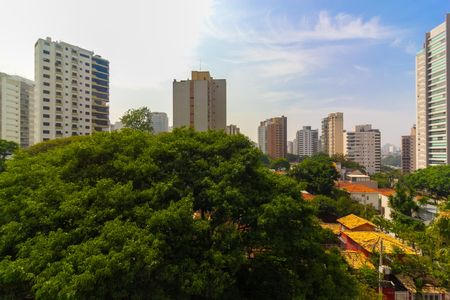 Apartamento para alugar com 216m², 3 quartos e 4 vagas Apartamento para alugar com 216m², 3 quartos e 4 vagasVista Varanda Sala