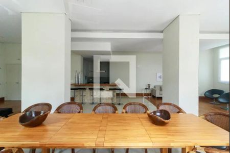 Apartamento para alugar com 216m², 3 quartos e 4 vagas Apartamento para alugar com 216m², 3 quartos e 4 vagasSalão de festas