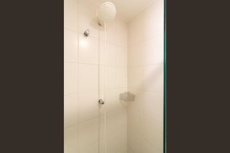 Apartamento para alugar com 216m², 3 quartos e 4 vagas Apartamento para alugar com 216m², 3 quartos e 4 vagasBanheiro de Serviço