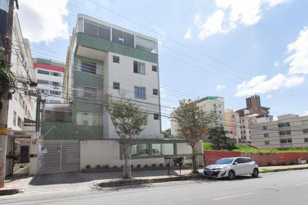Apartamento à venda com 170m², 3 quartos e 2 vagasFachada