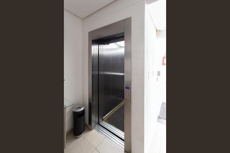 Apartamento à venda com 170m², 3 quartos e 2 vagasElevador