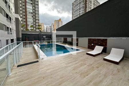 Apartamento para alugar com 29m², 2 quartos e sem vaga Apartamento para alugar com 29m², 2 quartos e sem vagaPiscina