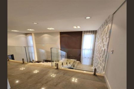 Casa à venda com 3 quartos, 270m² em Jardim Samambaia, Jundiaí