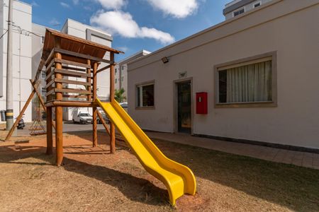 Apartamento para alugar com 42m², 2 quartos e 1 vaga Apartamento para alugar com 42m², 2 quartos e 1 vagaÁrea Comum