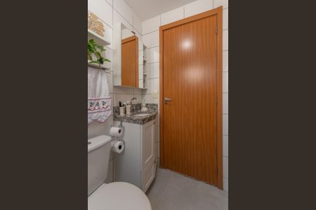 Apartamento para alugar com 42m², 2 quartos e 1 vaga Apartamento para alugar com 42m², 2 quartos e 1 vagaBanheiro Social