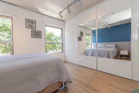 Apartamento à venda com 70m², 1 quarto e 1 vagaSuíte