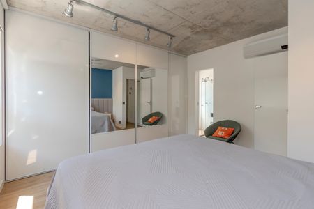 Apartamento à venda com 70m², 1 quarto e 1 vagaSuíte
